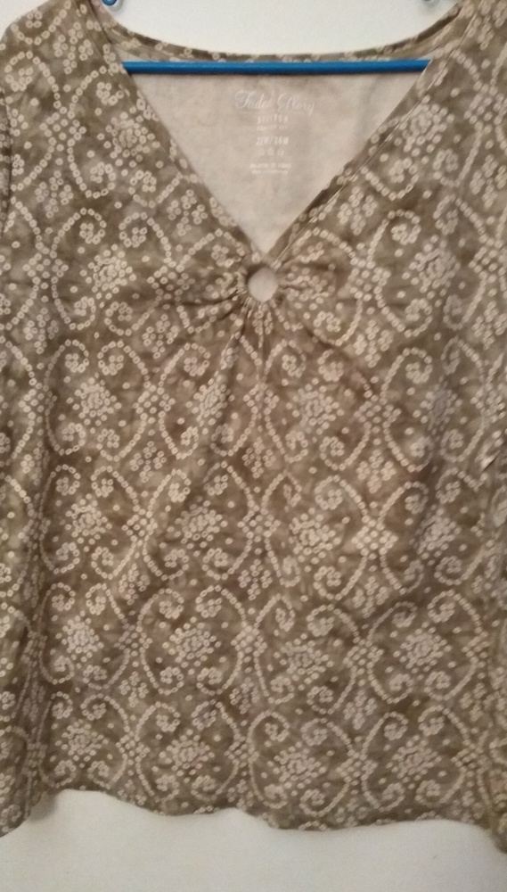 Faded Glory top - 22/24W